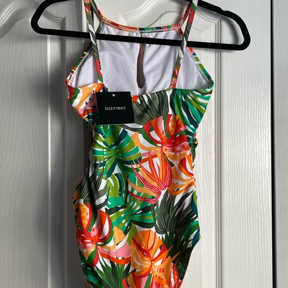 Ellen Tracy swimsuit size 6 - Picture 2 of 3